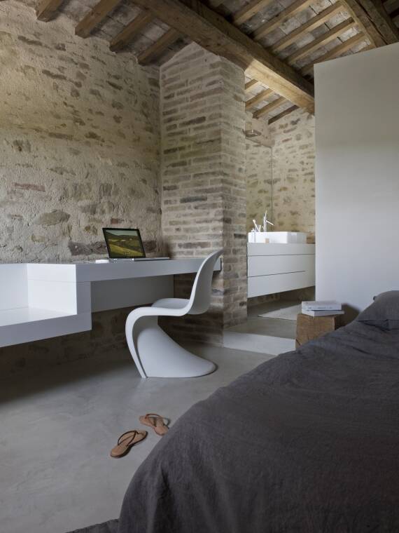 现代风格的办公区。