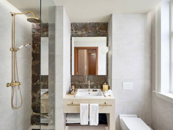 复古风格设施中的雅生蒙特勒系列