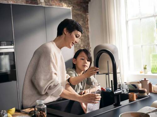 Table water from the hansgrohe tap.