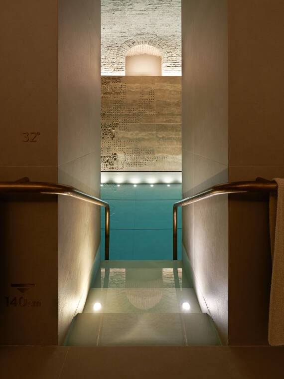 搭载AXOR雅生龙头的酒店SPA馆。