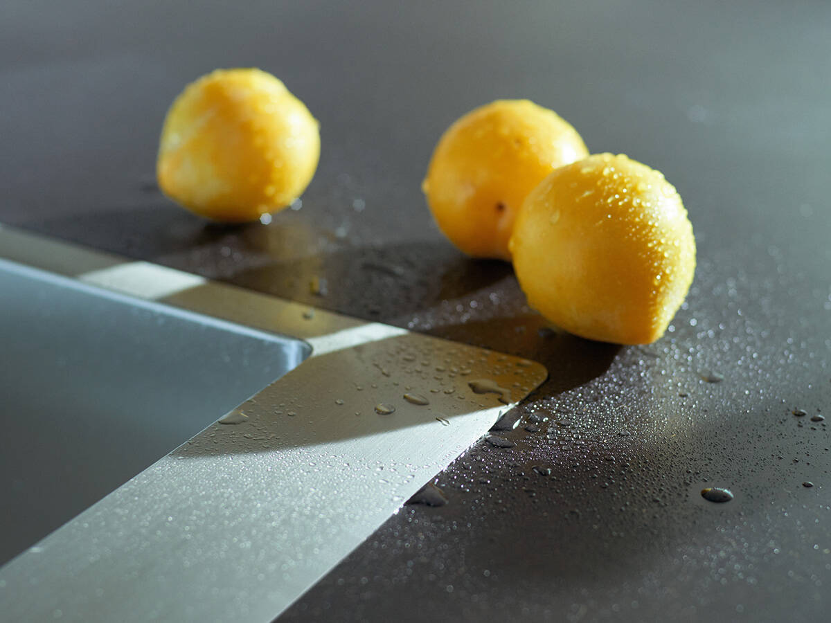 汉斯格雅新品：嵌入台面的水槽。