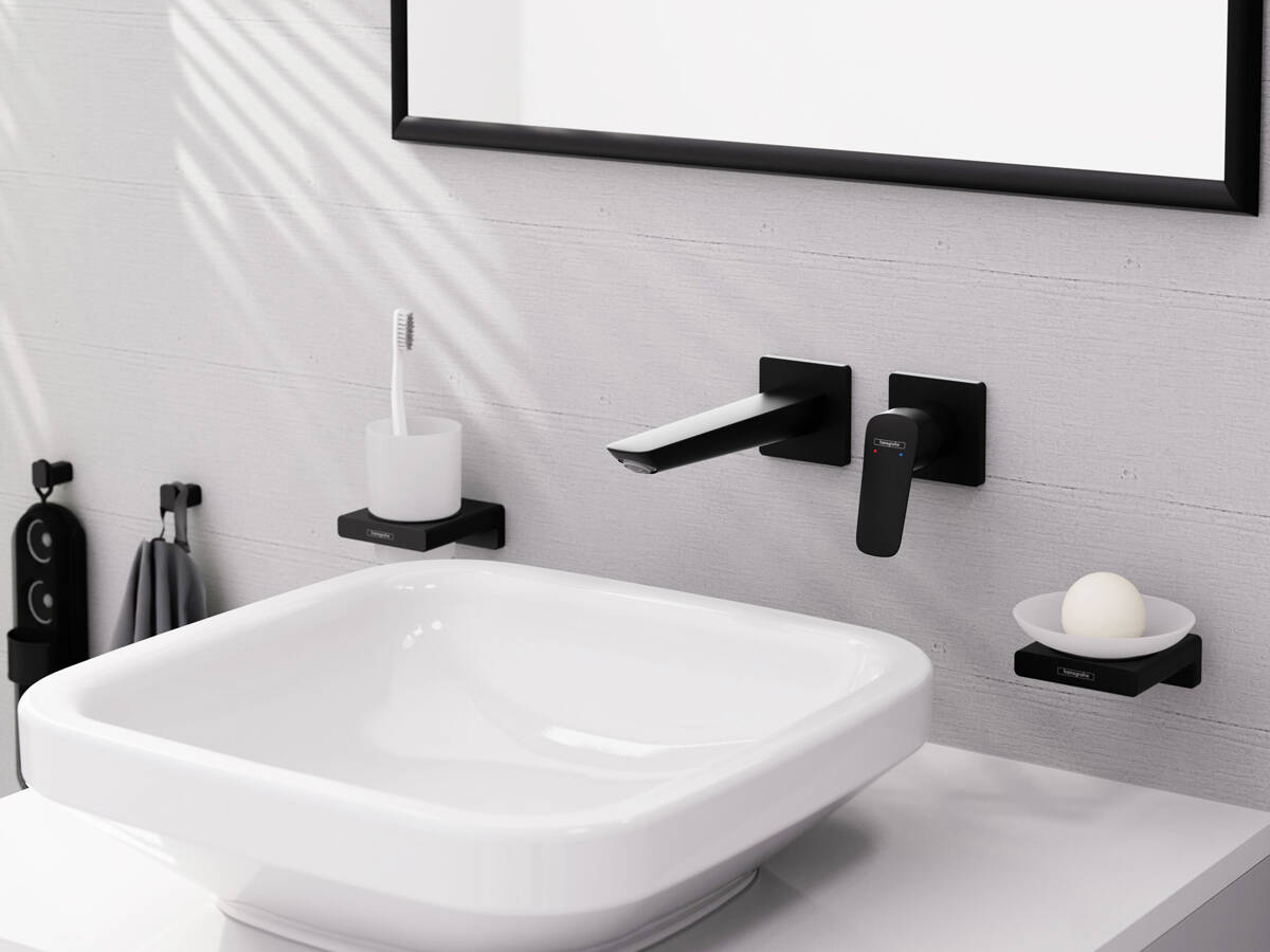 更多的活动自由度：带旋转式出水口的面盆龙头。