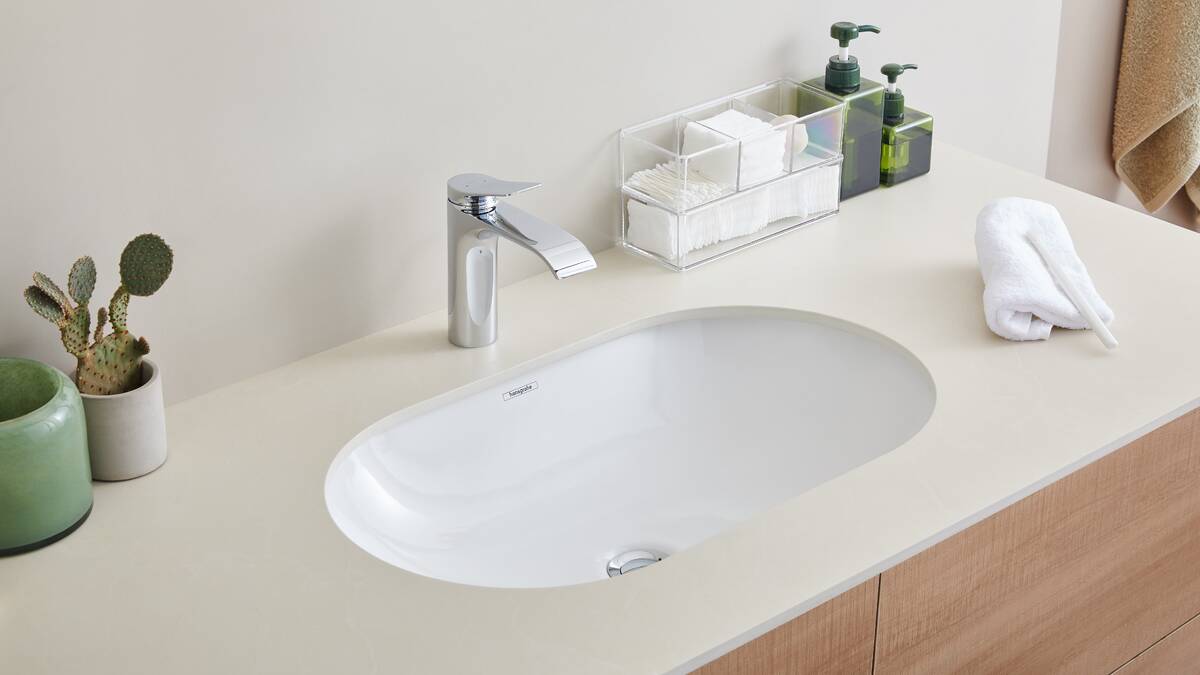 闻汐台下盆搭配镀铬表面Vivenis 薇怡斯单把手龙头