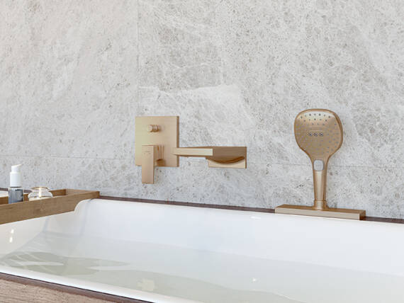 FinishPlus 博雅金的汉斯格雅浴室。