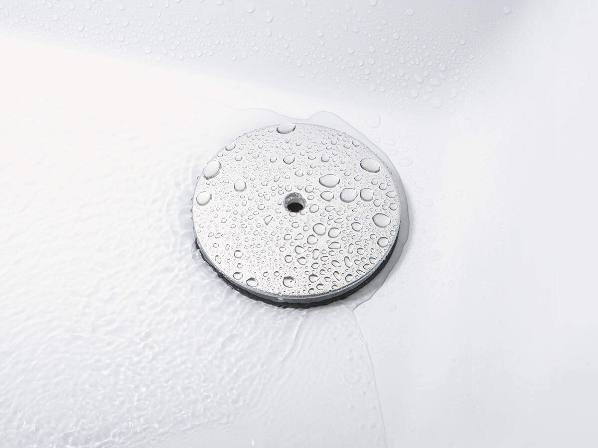 用于与地面齐平的淋浴房底盆的汉斯格雅排水阀。