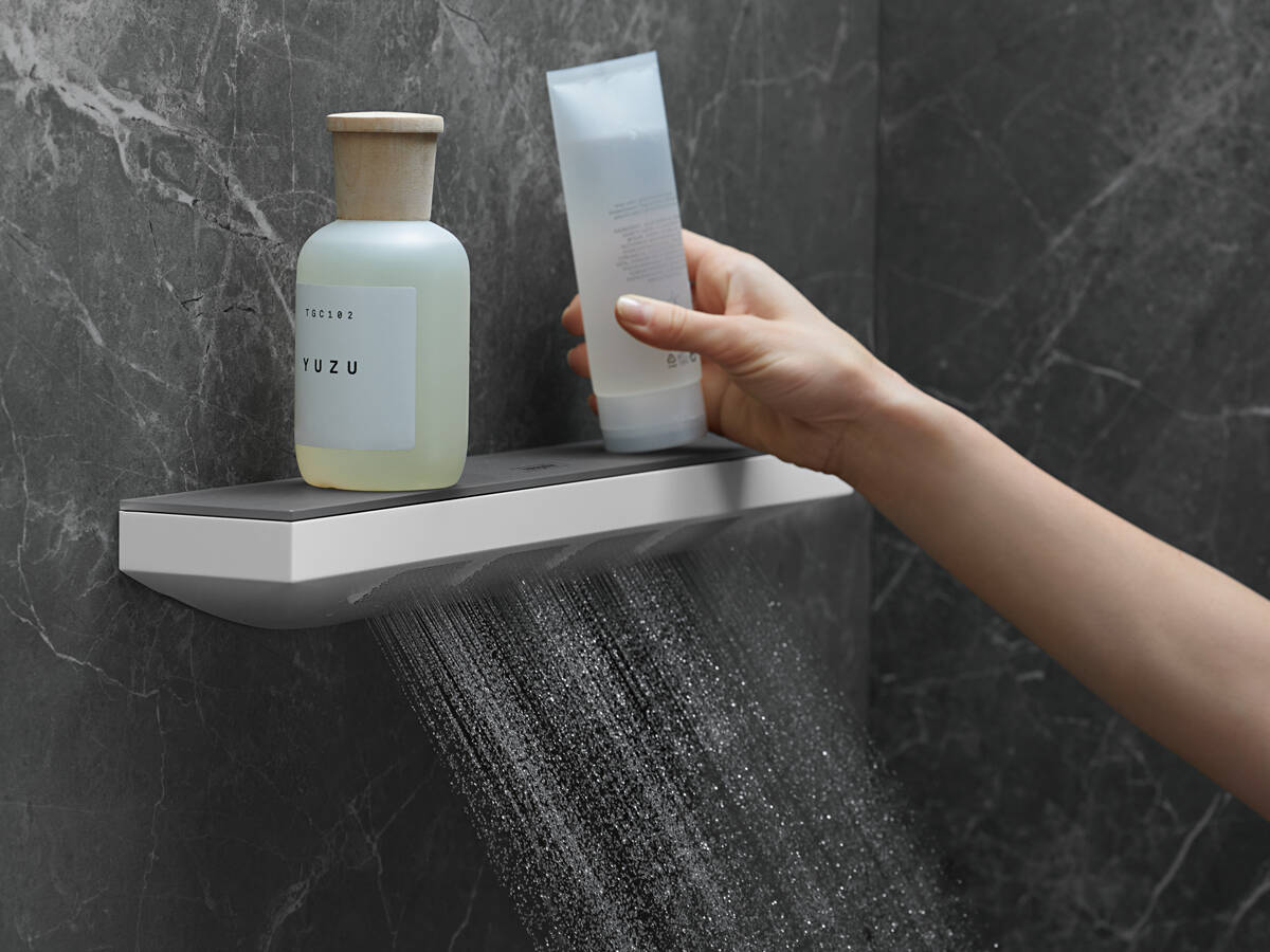 带双色置物面的体位花洒。