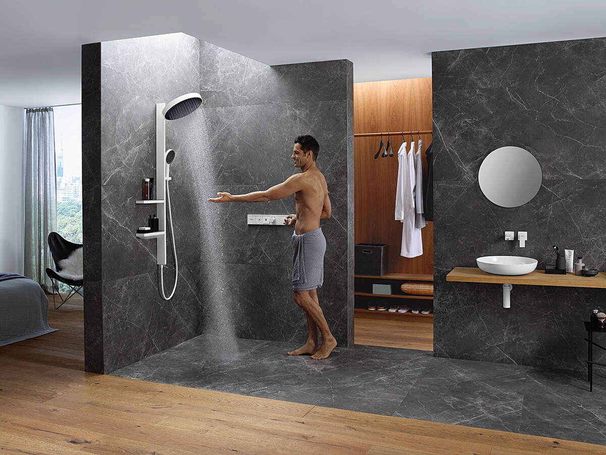 Rainfinity showers with PowderRain by hansgrohe.