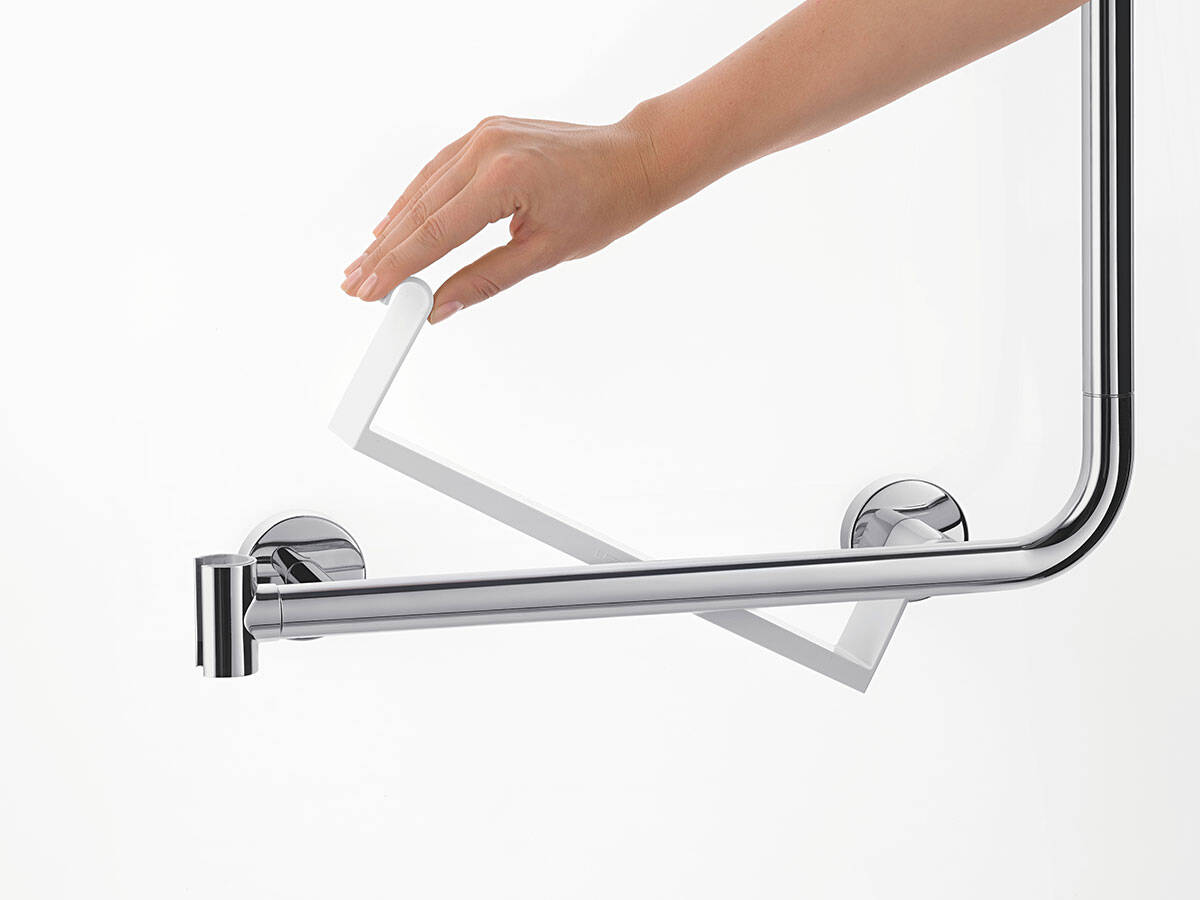 可拆卸的汉斯格雅 Unica Comfort 置物面。