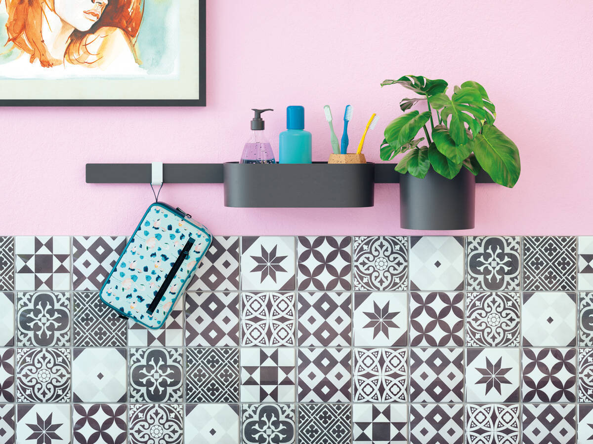 增加个性表达方式的浴室排列系统。