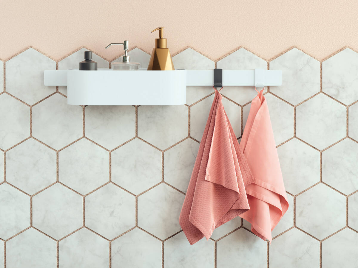 汉斯格雅的高品质自粘浴室配件。