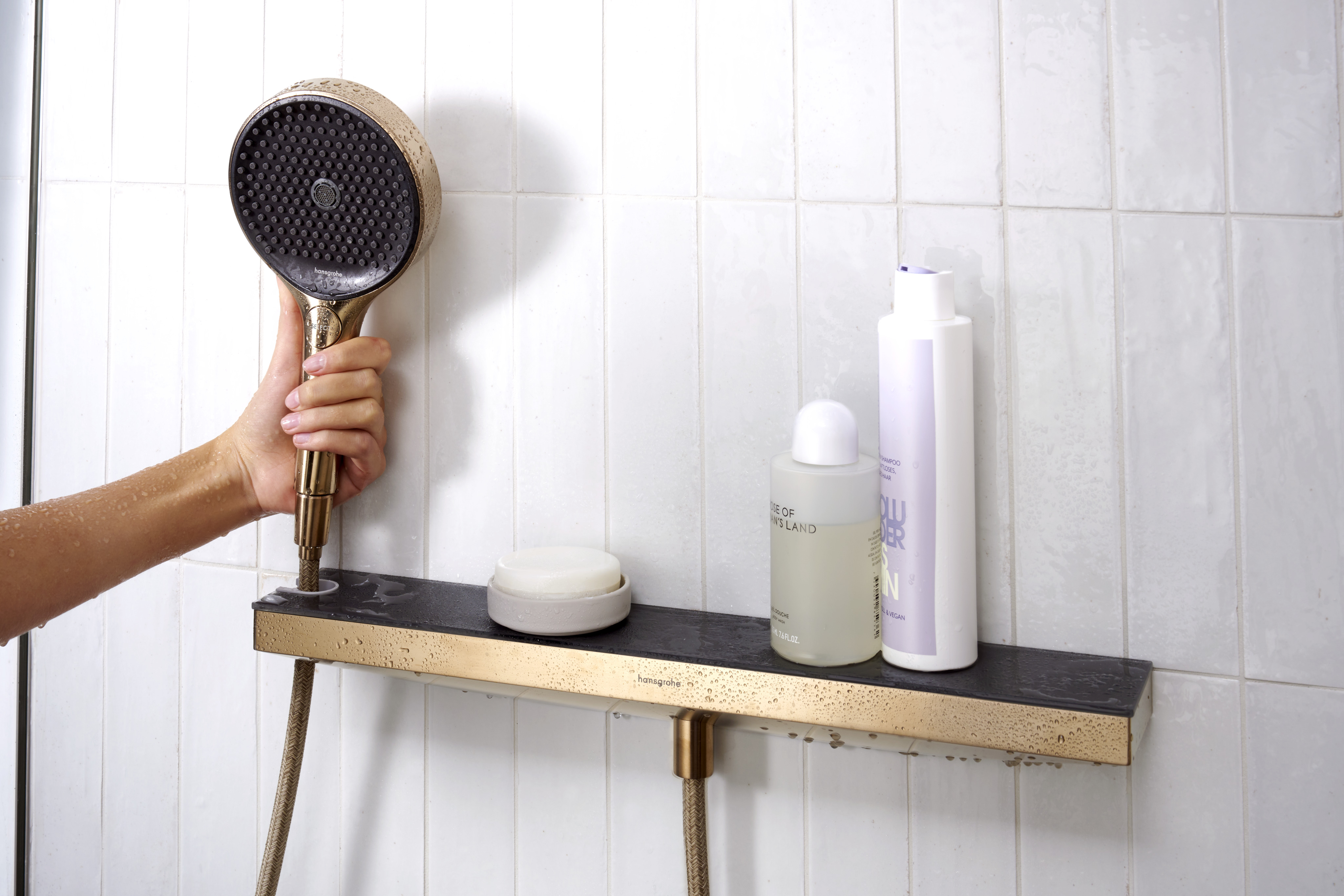 关闭：肩部花洒500 单速，带置物架 1