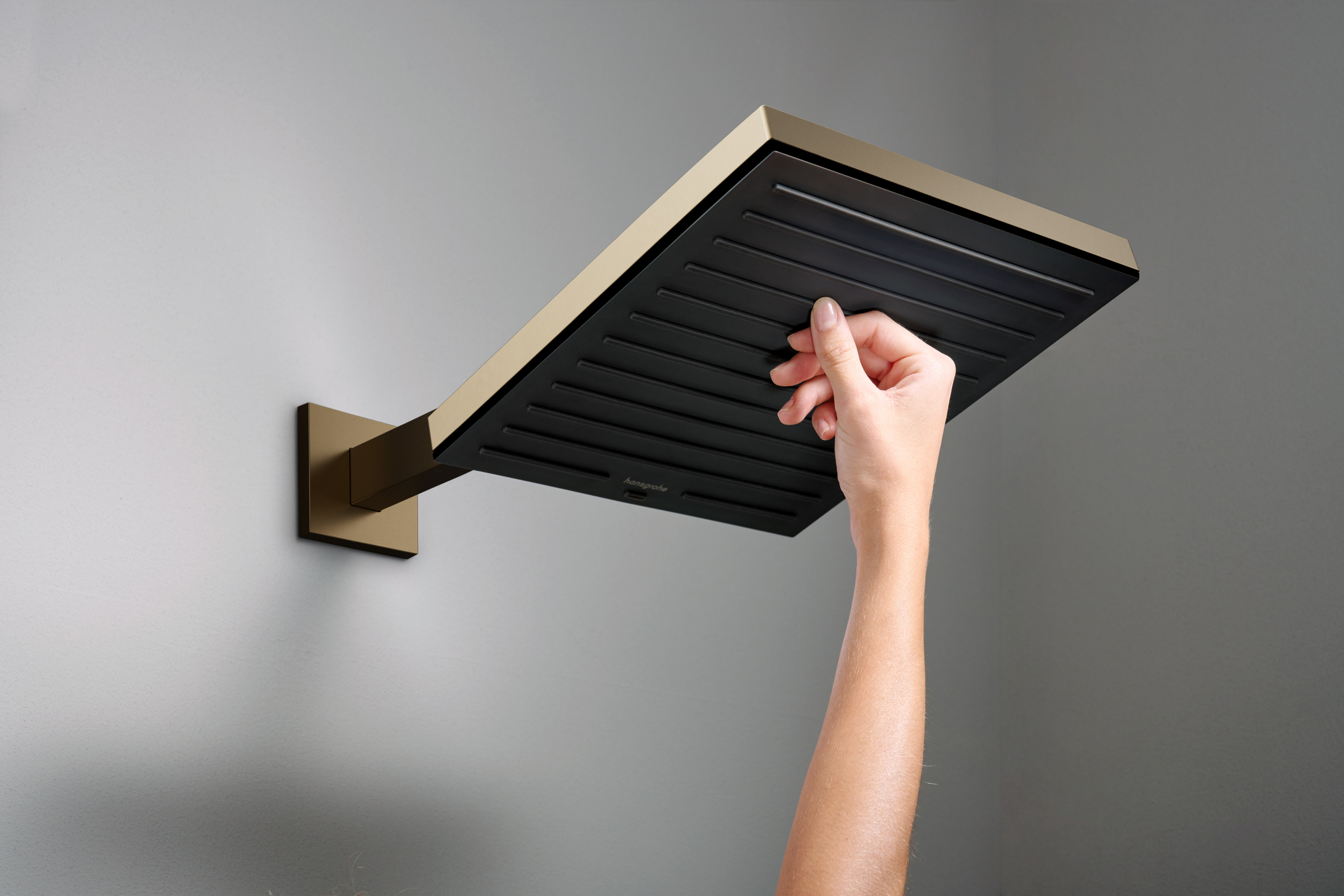 关闭：头顶花洒260 单速，不带花洒臂 1