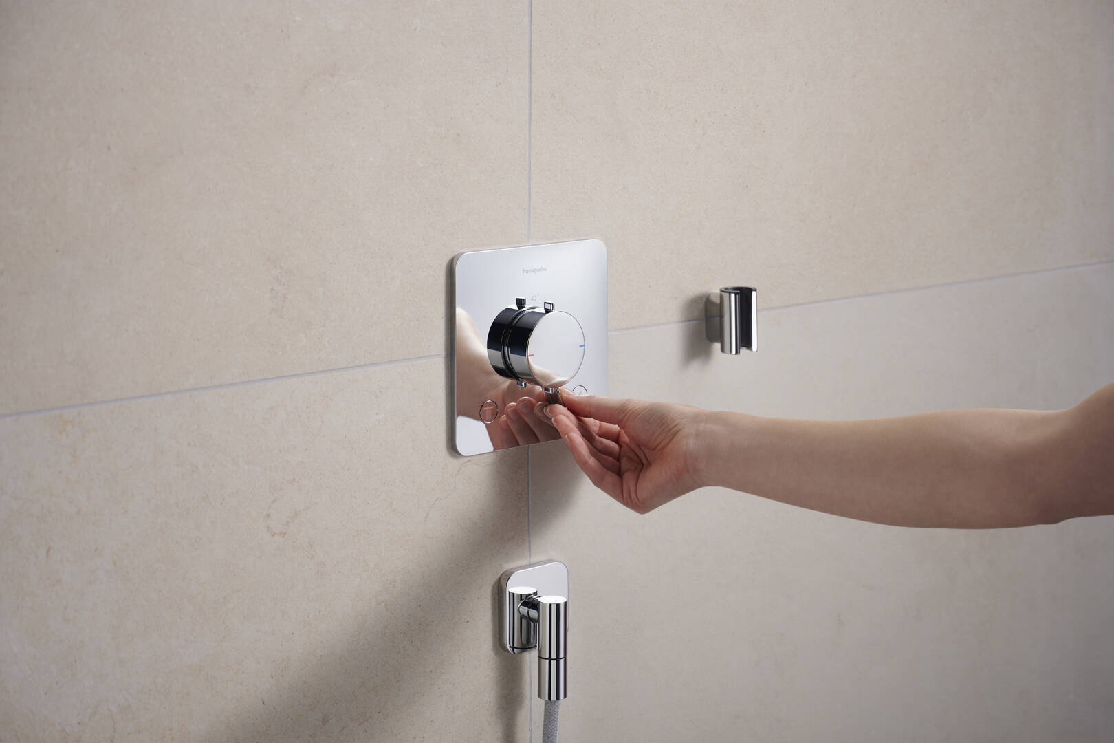 关闭：暗装双功能恒温龙头 4