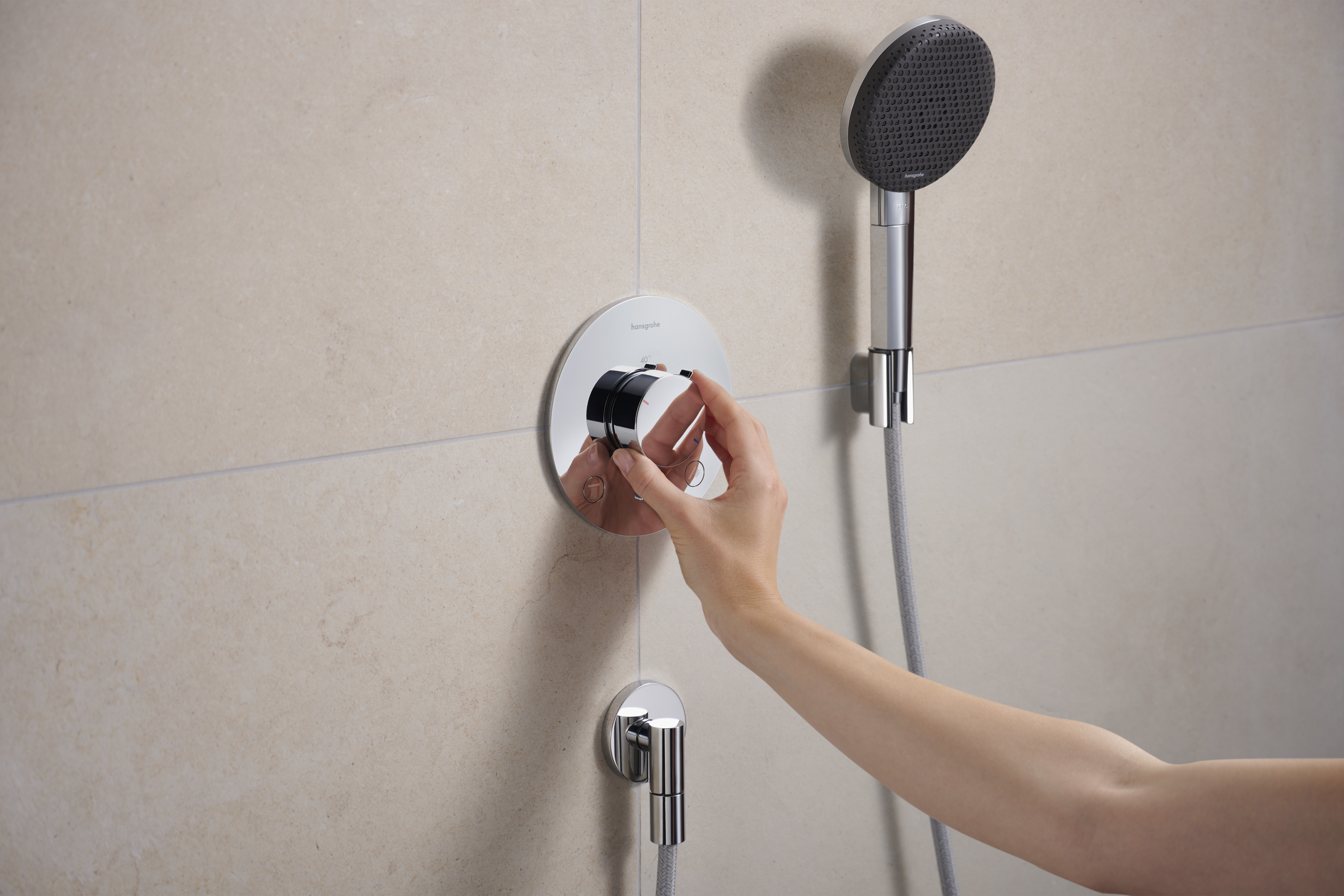 关闭：暗装双功能恒温龙头 5