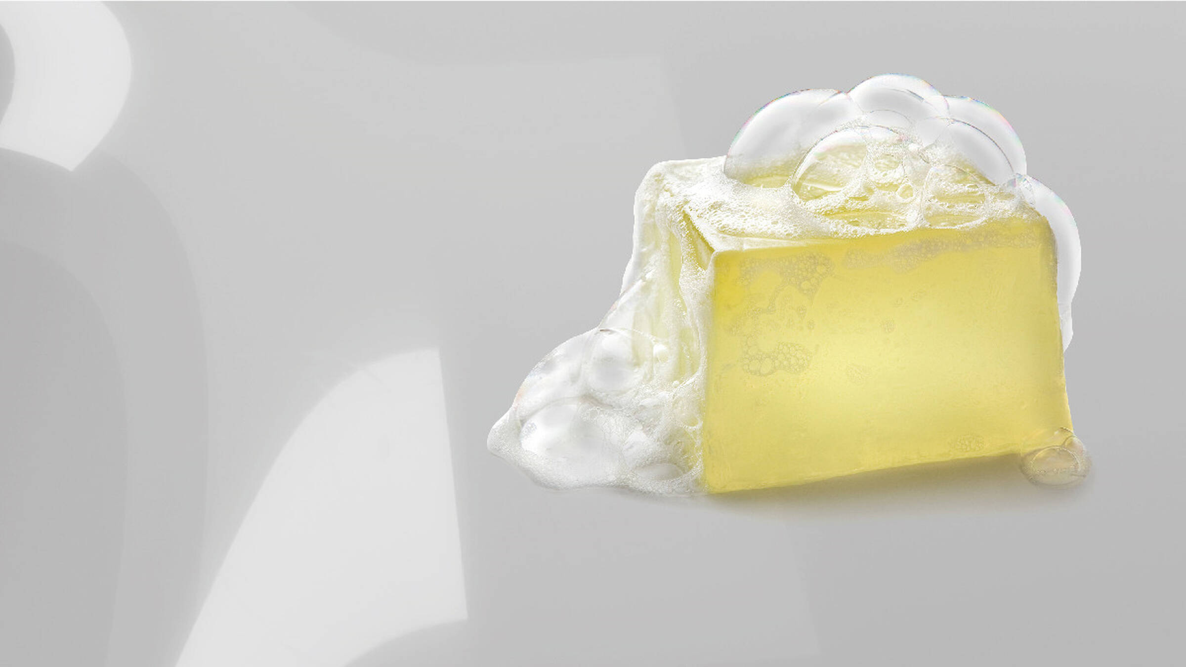 抗腐蚀：珐琅釉面，不凡保护